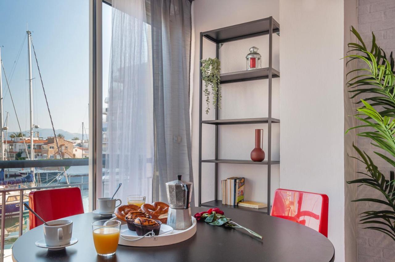 Estudio En 1ª Linea Con Vistas Al Puerto Deportivo By Insidehome Ampuriabrava Exterior foto