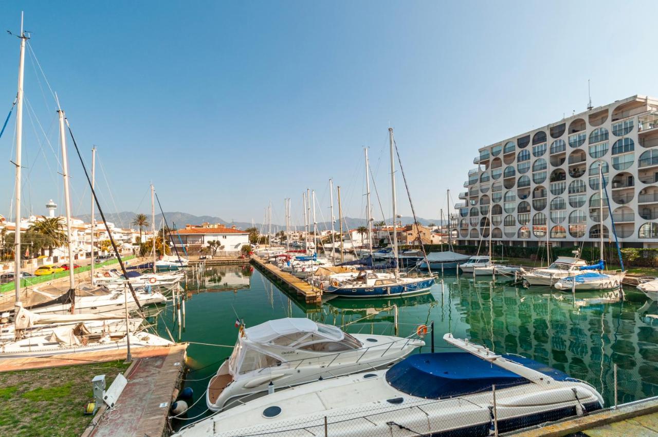 Estudio En 1ª Linea Con Vistas Al Puerto Deportivo By Insidehome Ampuriabrava Exterior foto